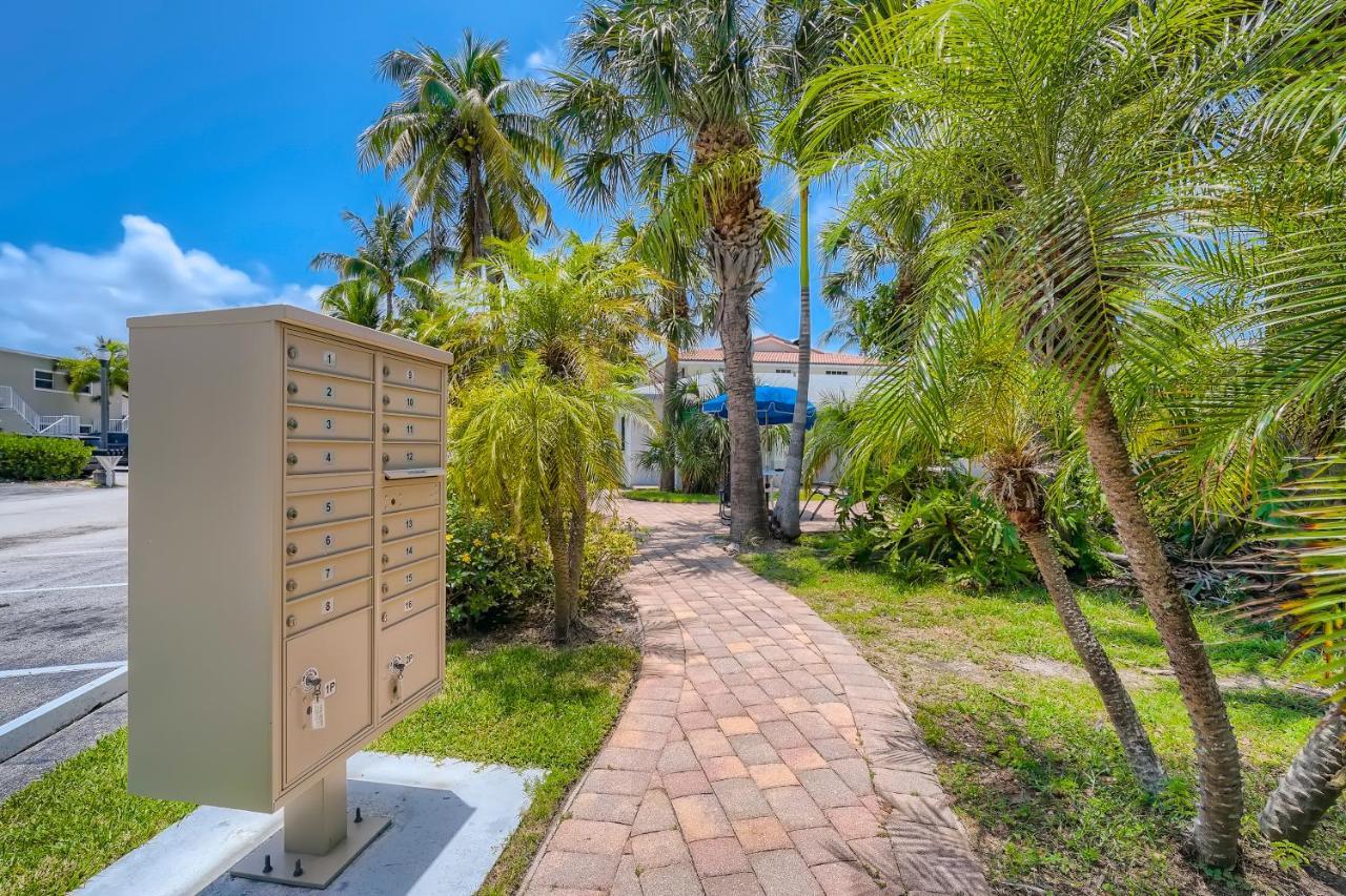 Aparthotel Singer Island Stunner 2 Br Palm Beach Shores Esterno foto